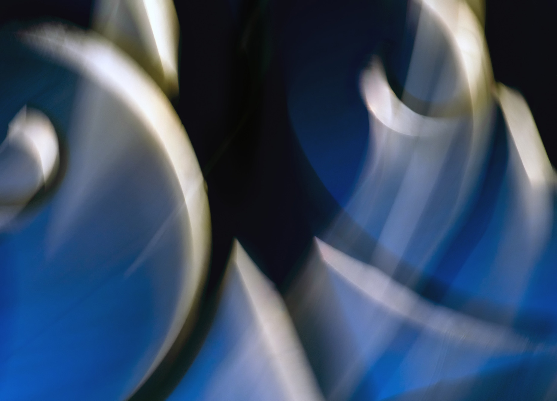 Abstract-Art-Blue-Inside-the-Note-Laria-Saunders.jpg