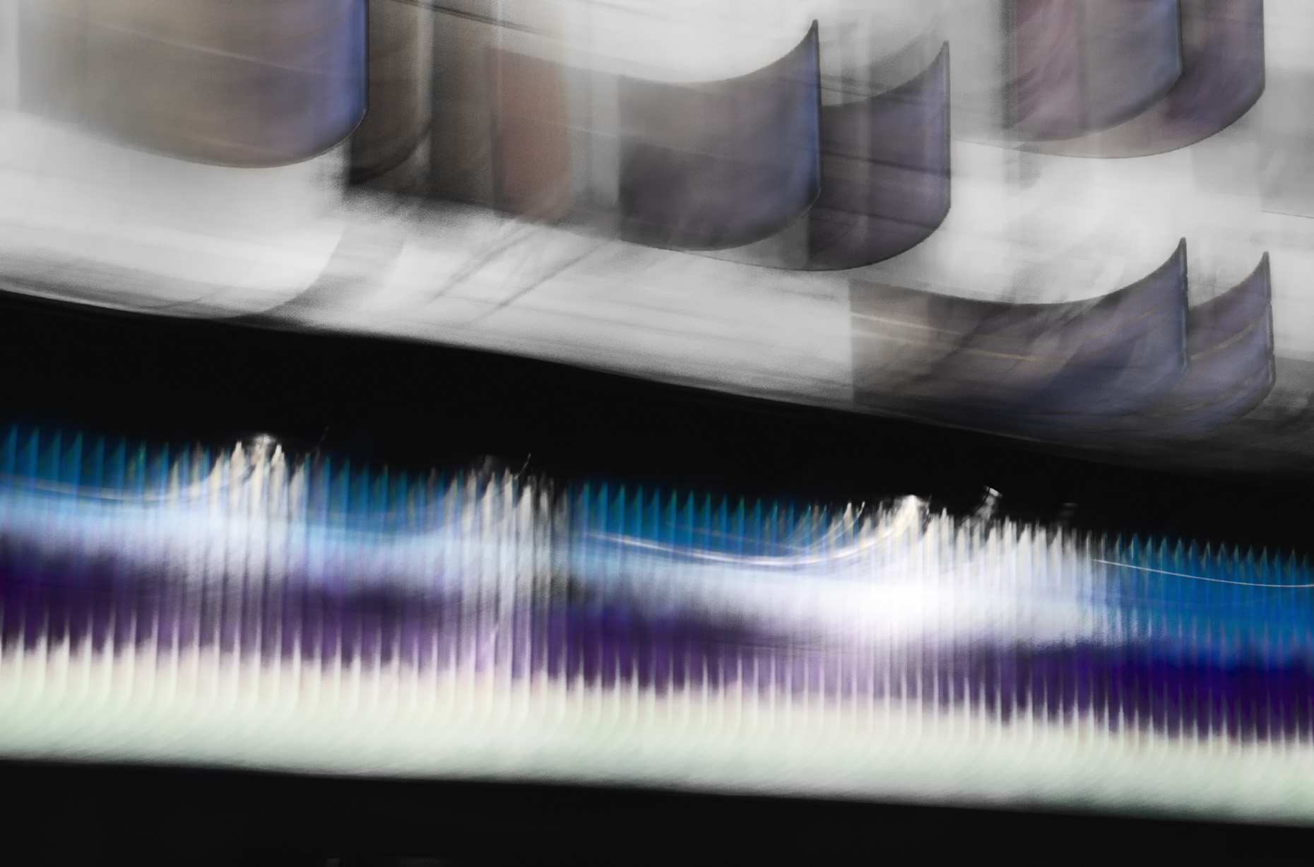Abstract-Art-Two-Tracks-Laria-100.jpg