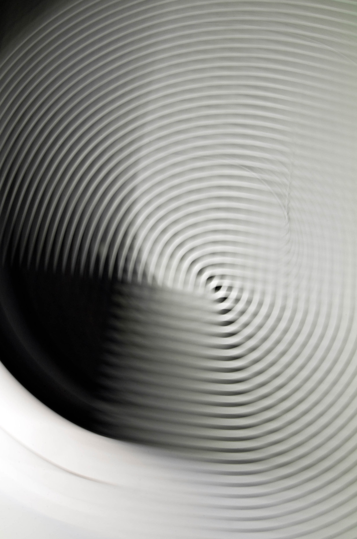 Abstrct-Art-Black-and-White-Matrix-Mind-Laria-Saunders.jpg